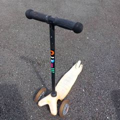 Micro scooter