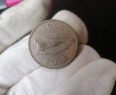 1966  Ireland Half Crown Coin