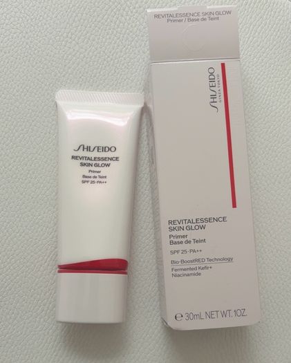 Shiseido Revitalessence Skin Glow Primer SPF 25 (30ml)