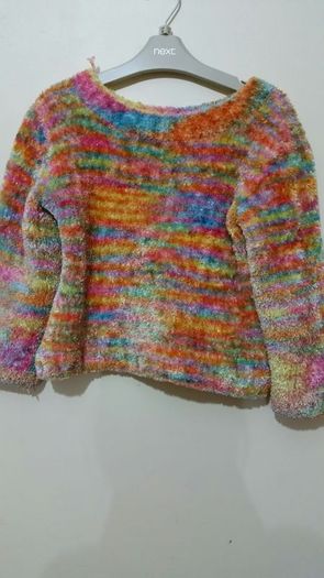 Girls multicolour jumper size 5-6 years