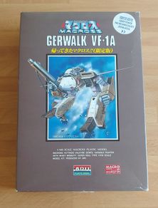 Vintage Macross / Robotech Gerwalk VF-1A Model Kit