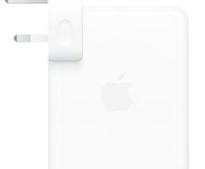 Apple 140W USB-C Power Adapter - 120 Euro New!