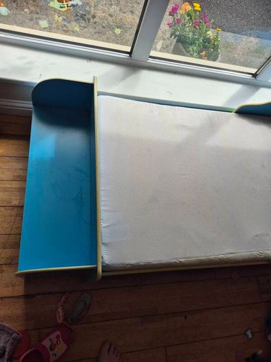 Peppa pig toddler bed