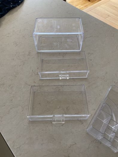 Jewellery box and makeup holder