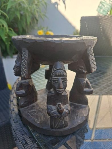 Stunning Vintage African Tribal Hand-carved Hardwood Ebony Divination Bowl