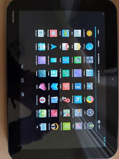 Toshiba 10.1inch Tablet, Model AT10-A, 16GB, great for internet, youtube, games, etc (Circular crack on screen)
