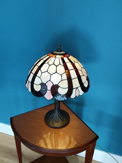 Tiffany Style Lamp