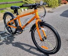Frog 52 Hybrid Bike (Excellent Condition)