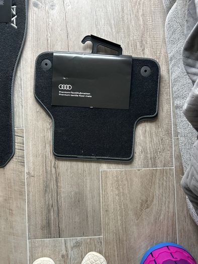 Audi a4 S-line car mat set