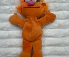 Vintage 1997 Tyco Sesame Street Zoe Bean Bag Plush approx. 8" Used Please see pictures