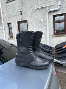 Alpinestars Boots 45