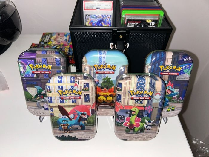 Pokemon Mini tins