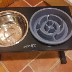Dog feeder set