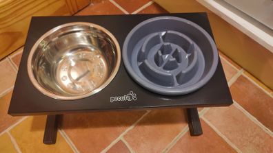 Dog feeder set