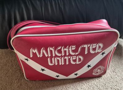 Manchester United vintage 1970's kit bag.