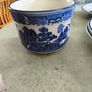 Arklow WILLOW IRELAND Blue and White inc Willow pattern 2 cup and saucers with milk jug set in saucer olso open suger bowl set in saucer 8 pices set 60.00 euro. Image 5