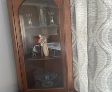 Corner Display Unit