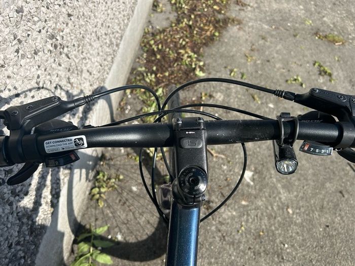 Medium Bike - Cannondale