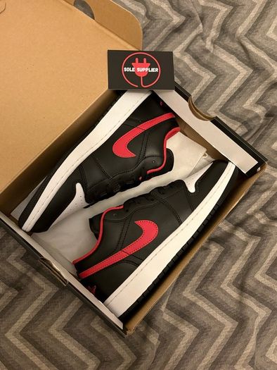 Jordan 1 Low "White Toe"