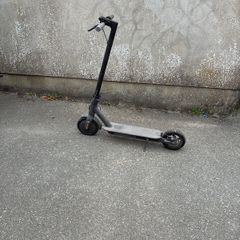 Electric scooter