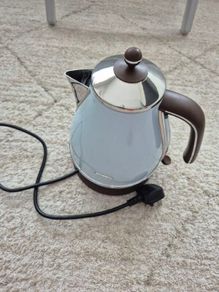 delonghi kettle and toaster