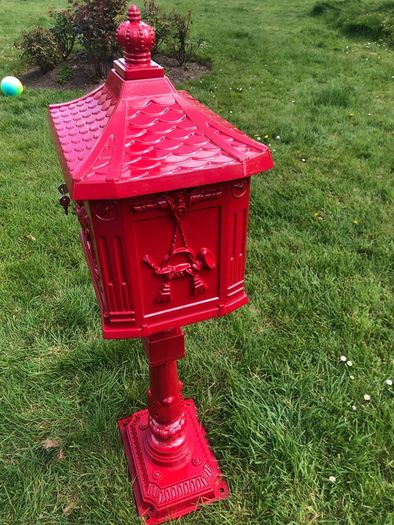 Freestanding Postbox