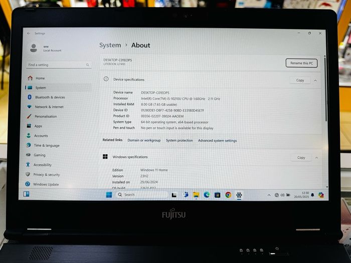 Fujistu Life Book Laptop