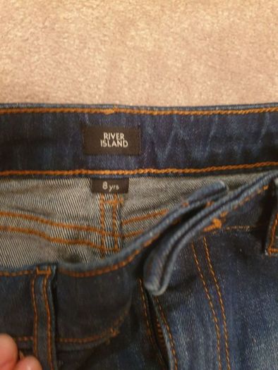 Boy river island jeans 7-8 like new