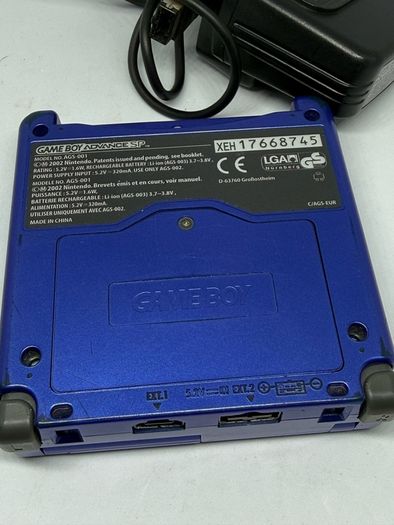 Nintendo Game Boy Advance SP