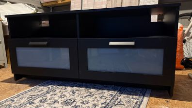 TV Bench