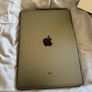 Apple iPad Image 3