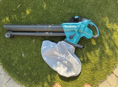 Makita Blower Vacuum 18v