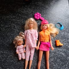 dolls