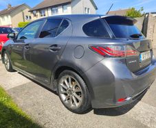 Lexus CT200H