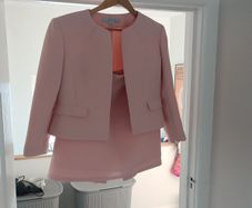 Tahari skirt and jacket 8