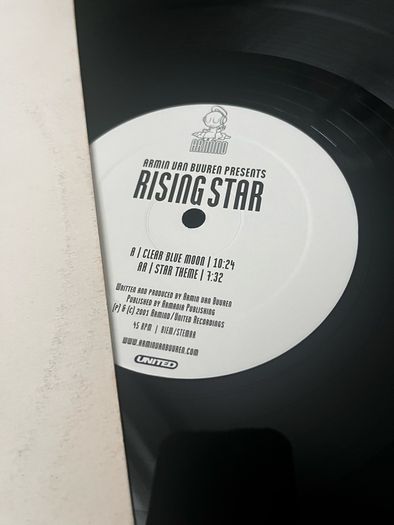 Armin van buuren Rising Star Clear blue moon