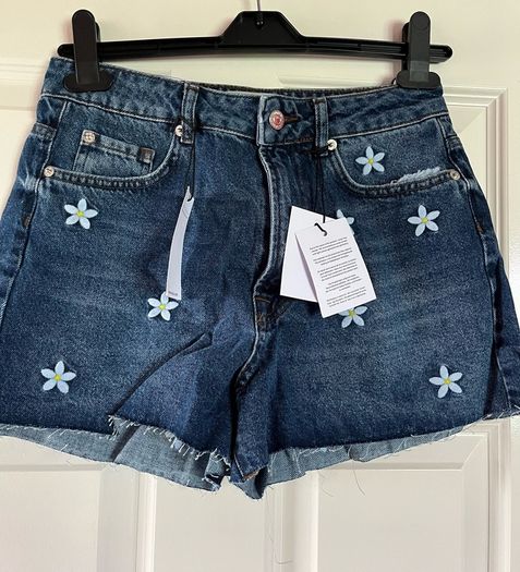 New Look Denim Shorts Size 10 BNWT