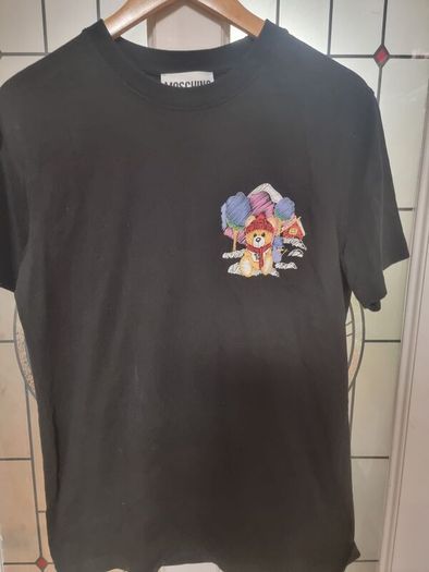Moschino T Shirt - Size L