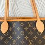 Louis Vuitton Neverfull MM Authentic Image 3