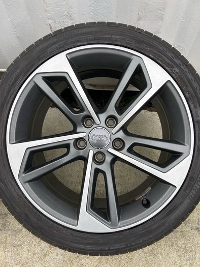 Genuine Audi S4/A4 Trapezoid 18" Alloy Wheels