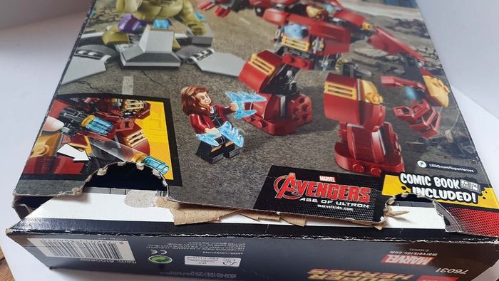Lego Marvel Superheroes 76031: The Hulk Buster Smash (2015) 100% Complete W/BOX
