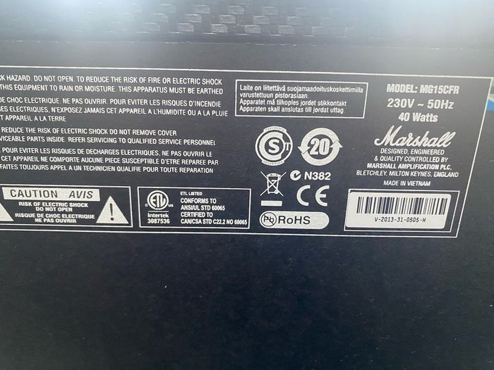 Marshall MG15CFR Carbon Fibre Combo w/ Reverb