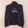 retro adidas jumper Image 2