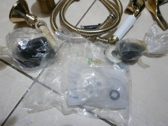 Vintage Retro Antique Plated Brass Bathroom Clawfoot Bath Tub Hand Shower taps Basin & Bath Shower Mixer (never used)
