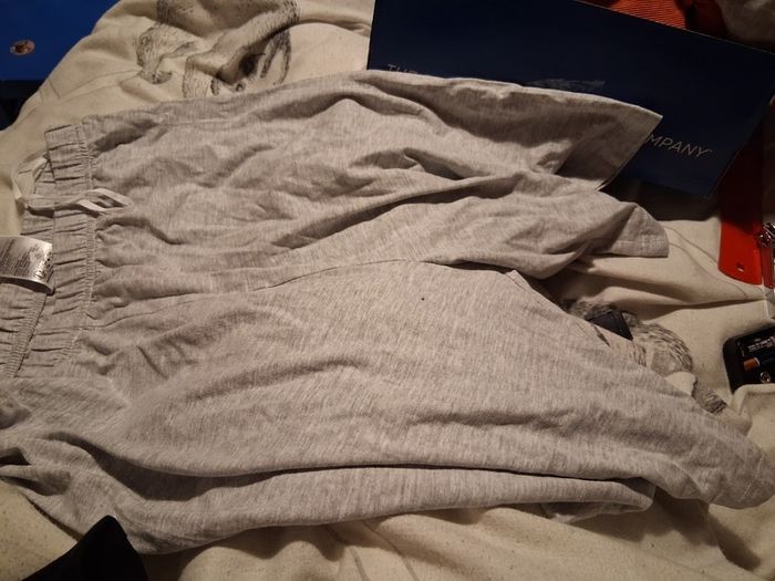 clothing EUR 1 each item
