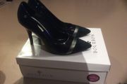 Amy Huberman shoes