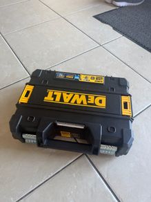 Dewalt Drill box