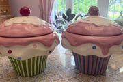 Large Cupcake Cookie Jar