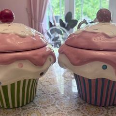 Large Cupcake Cookie Jar