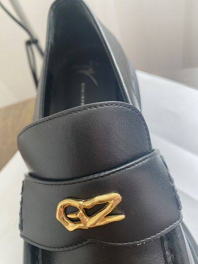 Women Loafers. Giuseppe Zanotti. Italy. New. UK7